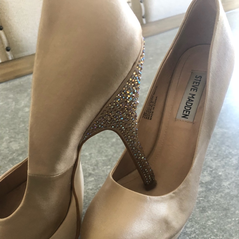 Steve Madden Satin Platform Studded Heel Stilettos